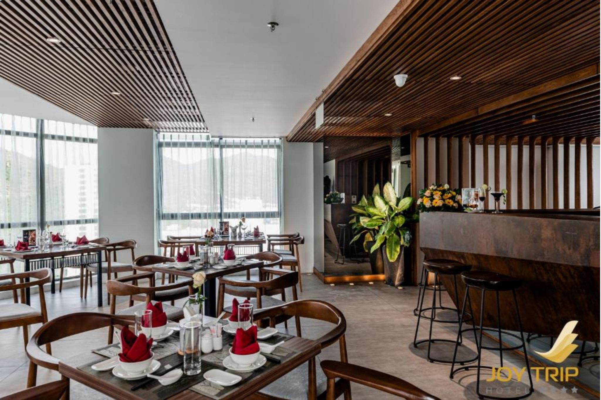 thiết kế khách sạn Joy trip hotel 32